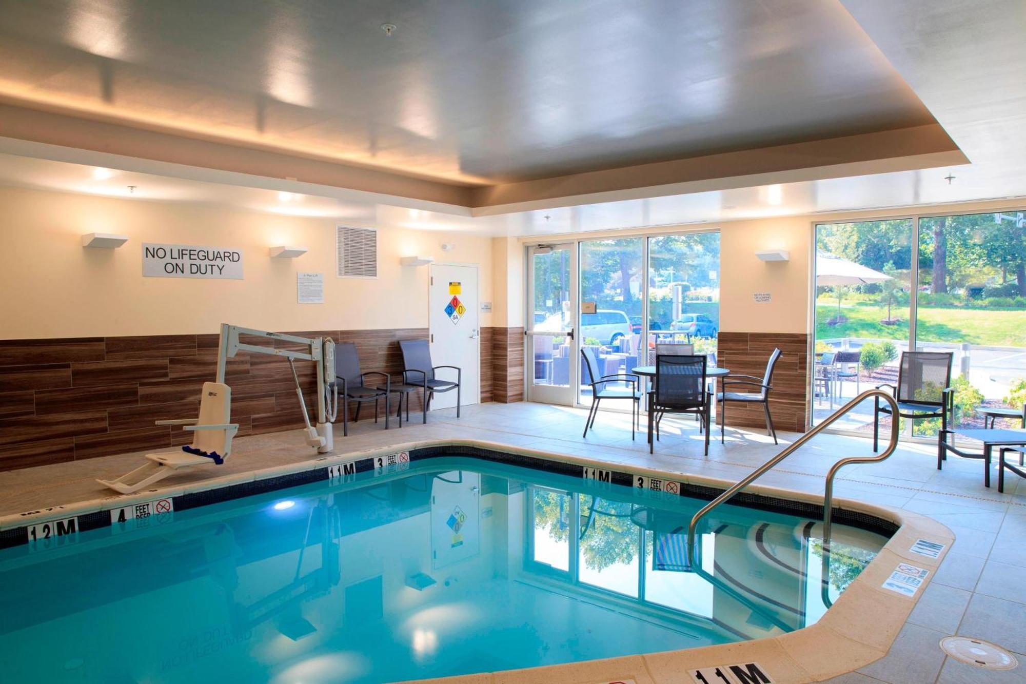 Fairfield Inn & Suites By Marriott Philadelphia Valley Forge/Great Valley Berwyn Екстер'єр фото