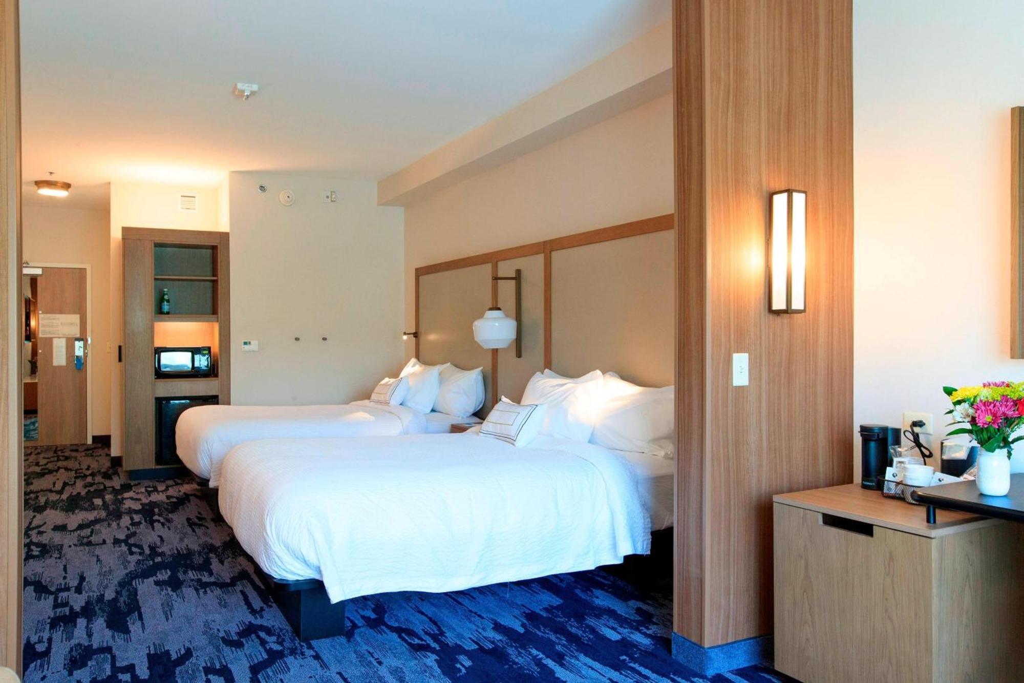 Fairfield Inn & Suites By Marriott Philadelphia Valley Forge/Great Valley Berwyn Екстер'єр фото