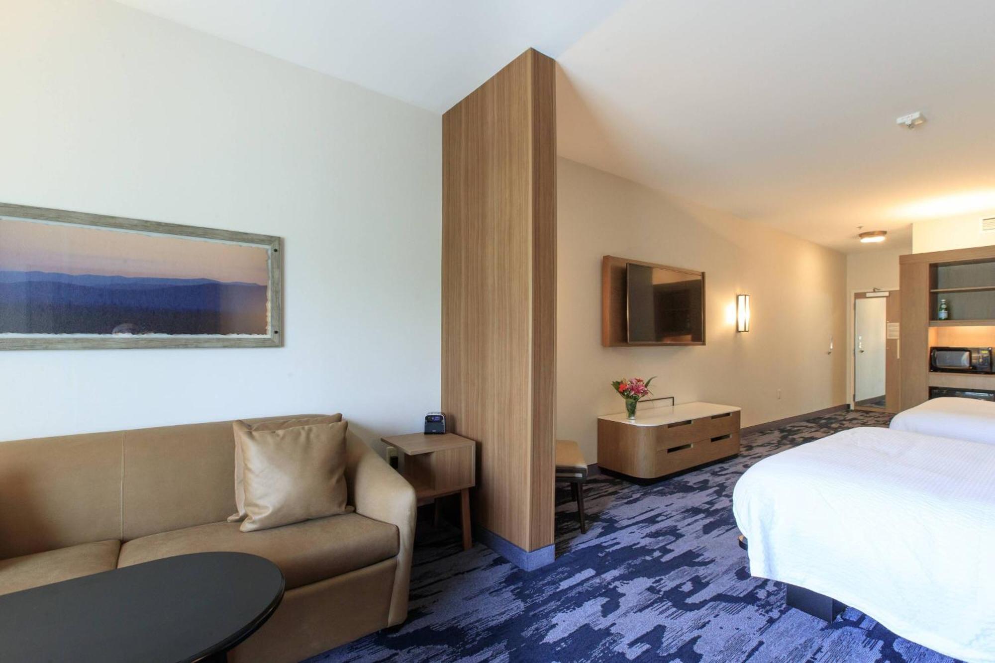 Fairfield Inn & Suites By Marriott Philadelphia Valley Forge/Great Valley Berwyn Екстер'єр фото